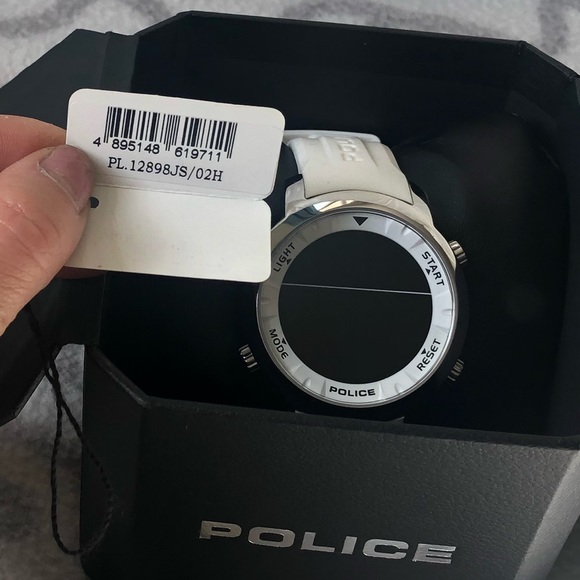 Police Men's Cyber Digital Chronograph Day-Date White Silicone Watch - Picture 3 of 8